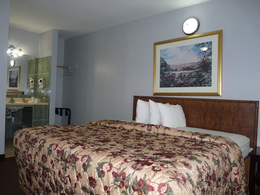 Red Carpet Inn Great Lakes North Chicago Exteriér fotografie